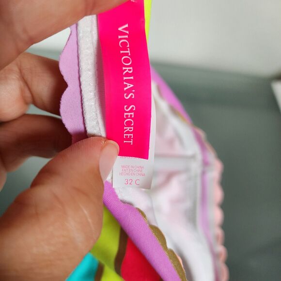 Victoria’s Secret 32C Swim Bikini Top Underwire Rainbow Stripe Scallop Push Up - Picture 4 of 4